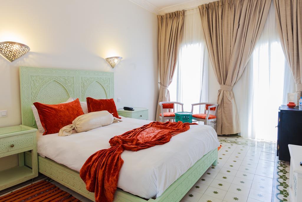 Palais Du Calife Riad Spa & Clubbing (Adults Only) Tangier Room photo