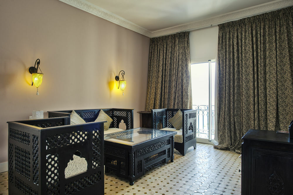 Palais Du Calife Riad Spa & Clubbing (Adults Only) Tangier Exterior photo